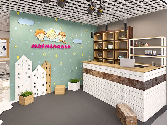 Cách trang trí shop quần áo trẻ em diện tích nhỏ gọn gàng, thông thoáng