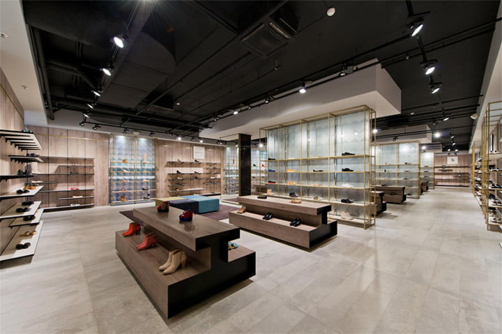 trang trí showroom