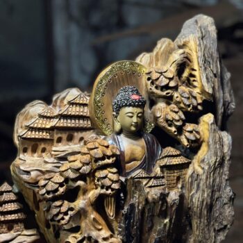 Tượng Gỗ Nhất Tâm Bái Phật Khắc Thủ Công Từ Gỗ Bách Xanh Mộc Châu