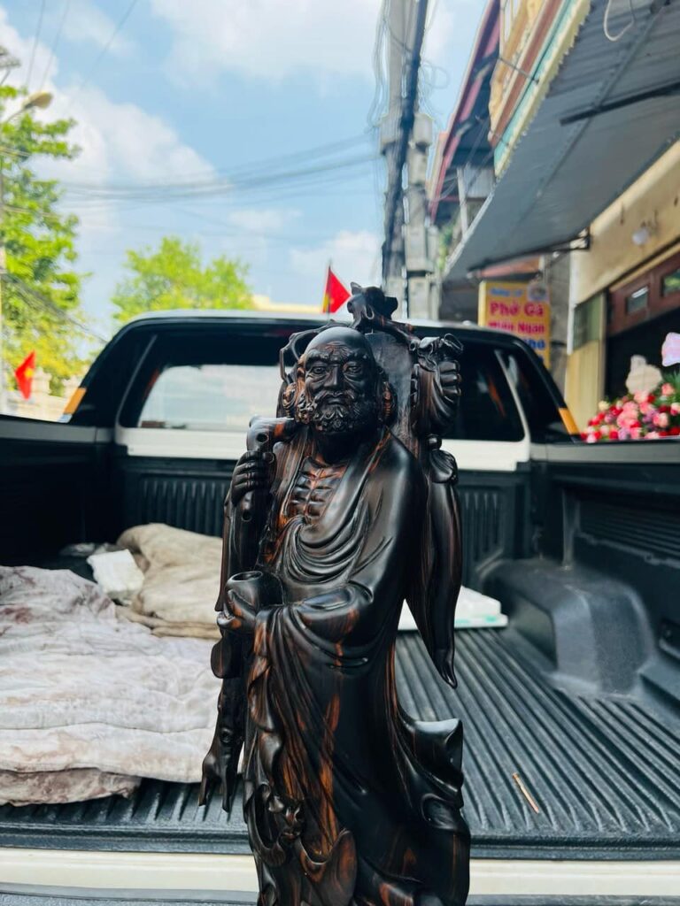Tượng Gỗ Đạt Ma Trạm Khắc Thủ Công Từ Gỗ Mun Hoa Liền Khối (1)