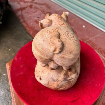 Tượng Gỗ Heo Tài Lộc Khắc Thủ Công Từ Gỗ Ngọc Am