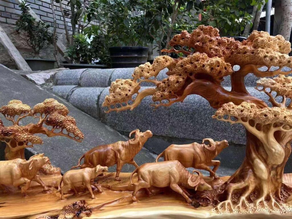 Tượng Gỗ Ngũ Ngưu Nạp Tài Điêu Khắc Thủ Công Từ Gỗ Nhai Bách Thơm Ngọt Tự Nhiên