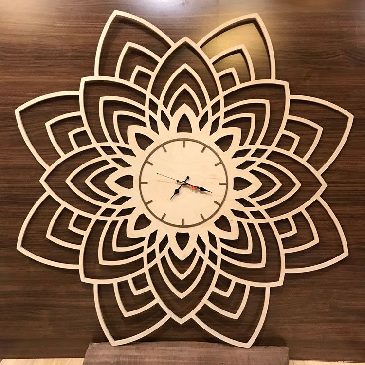 Đồng Hồ Gỗ Treo Tường Sang Trọng và Nghệ Thuật – Mã: PNW 008