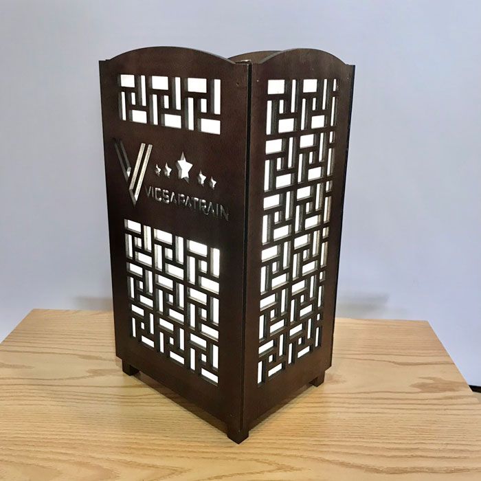 Đèn Ngủ Gỗ Để Bàn Phong Cách Cổ Điển – Mã: DN 001