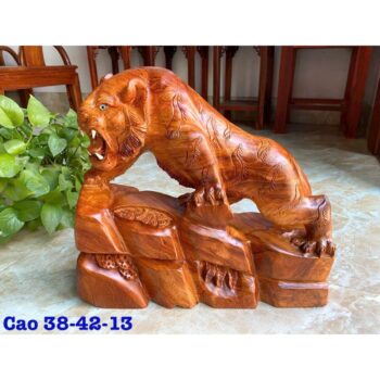 Tượng Linh Vật Con Hổ Gỗ Hương – Cao 38cm – TPT 06