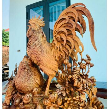 Tượng Gia Đình Gà 4 Mùa Sung Túc – Gỗ Nu Hương Tuyệt Phẩm Cao 120cm – TPTG 05