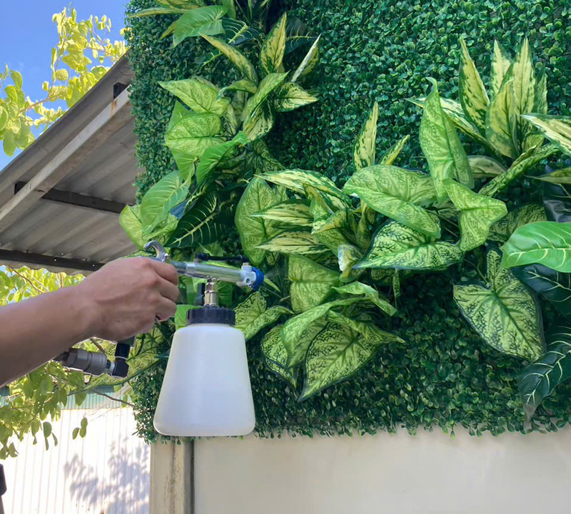 Phạm-Nguyễn-Decor-tiên-phong-áp-dụng-công-nghệ-quang-xúc-tác-lên-cây-giả-trang-trí